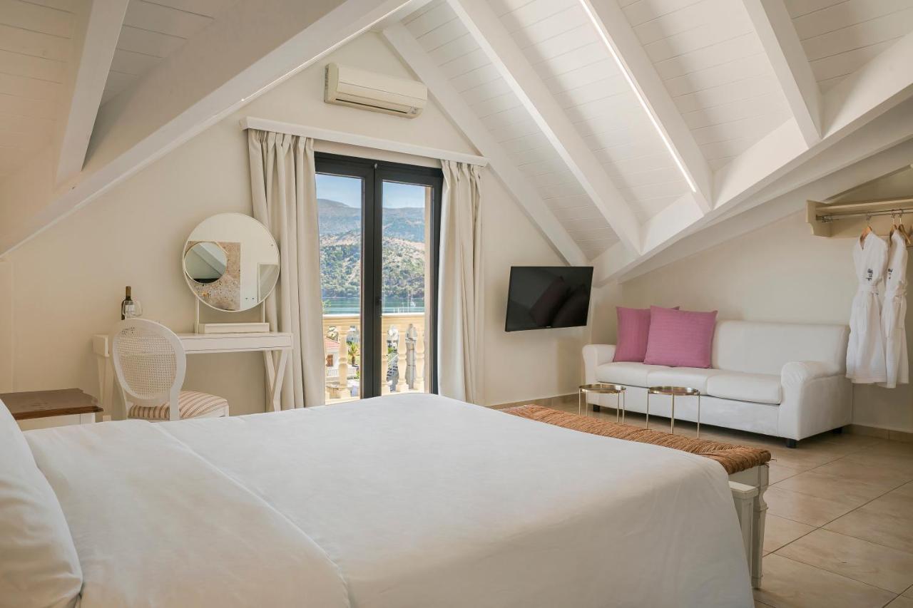 Alley Boutique Hotel And Spa Argostoli  Bagian luar foto